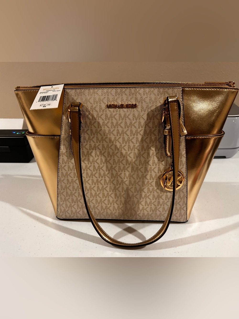 New with tags Michael Kors Gold and Vanilla Signature Tote